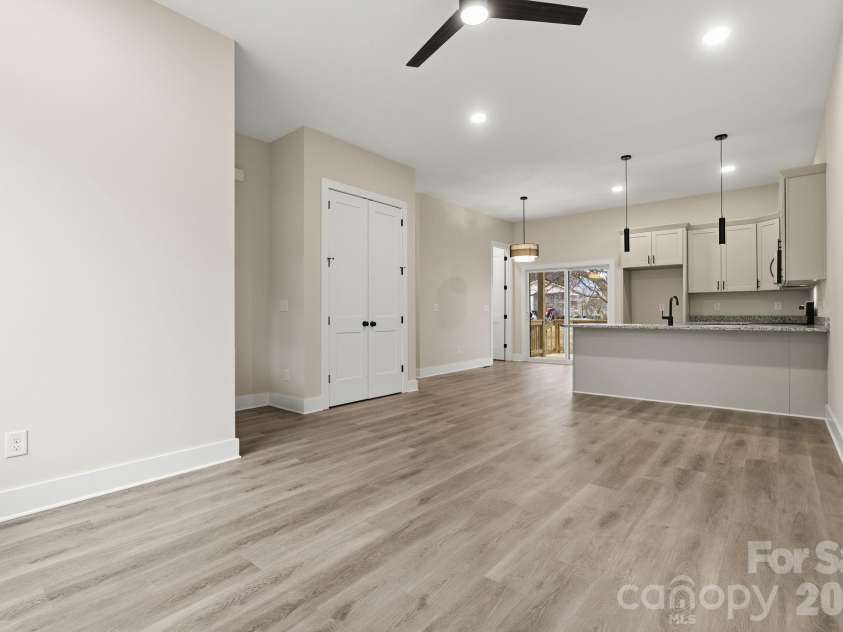 719 Margate Avenue, Kannapolis, NC 28081.  MLS# CAR4345980, YatesRealty ID 10610. 