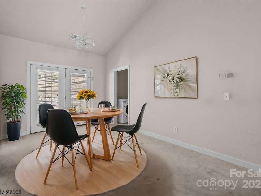 532 Knighton Hill Road, Rock Hill, SC 29732.  MLS# CAR4234864, YatesRealty ID 10611. 