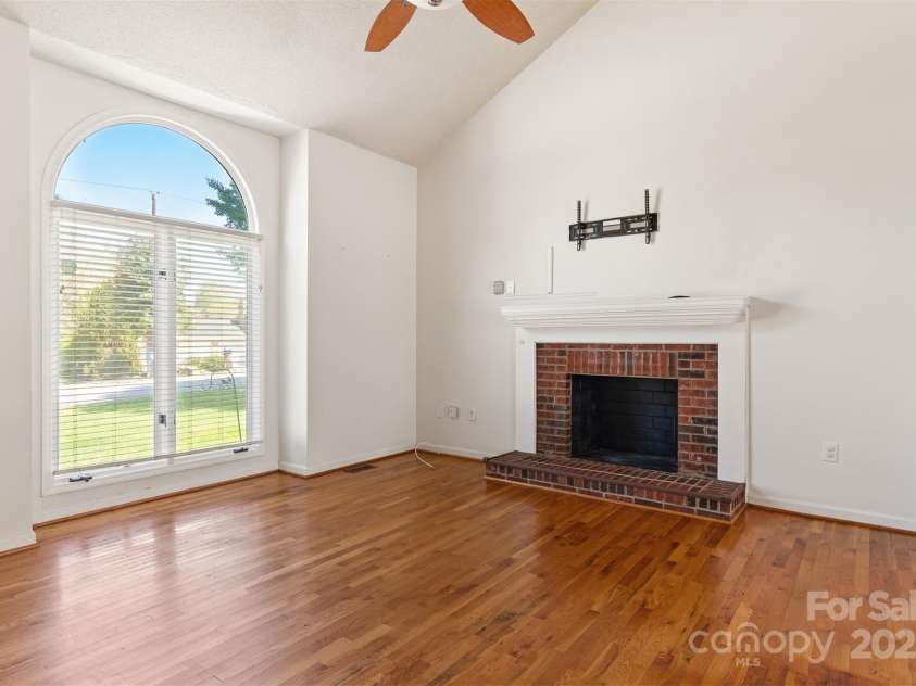 1114 Woodbine Place, Lenoir, NC 28645.  MLS# CAR4232393, YatesRealty ID 10612. 