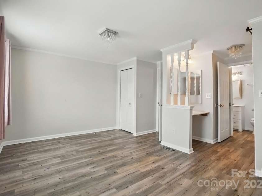 202 Water Oak Drive, Pineville, NC 28134.  MLS# CAR4250565, YatesRealty ID 10613. 