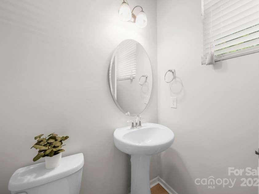 5033 Mockernut Lane, Fort Mill, SC 29707.  MLS# CAR4304430, YatesRealty ID 10614. 