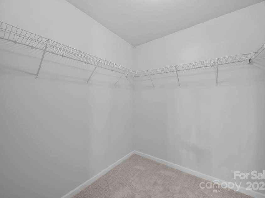 5033 Mockernut Lane, Fort Mill, SC 29707.  MLS# CAR4304430, YatesRealty ID 10614. 