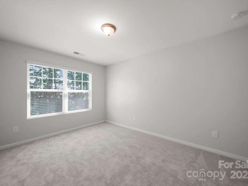 5033 Mockernut Lane, Fort Mill, SC 29707.  MLS# CAR4304430, YatesRealty ID 10614. 
