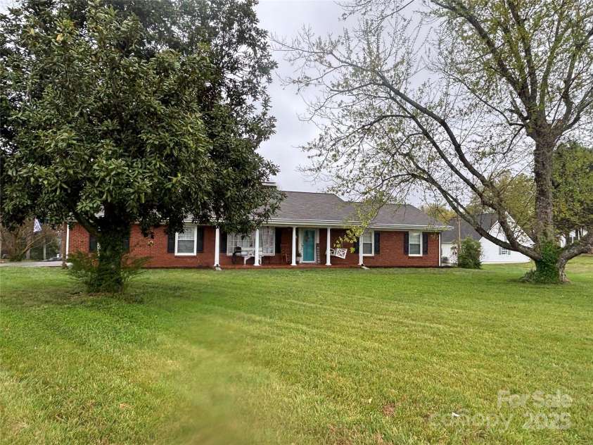 30 Hillsboro Road, Taylorsville, NC 28681.  MLS# CAR4232498, YatesRealty ID 10615. 