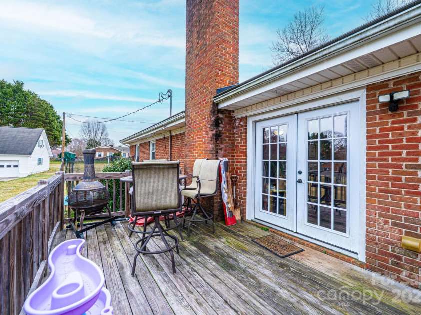 30 Hillsboro Road, Taylorsville, NC 28681.  MLS# CAR4232498, YatesRealty ID 10615. 