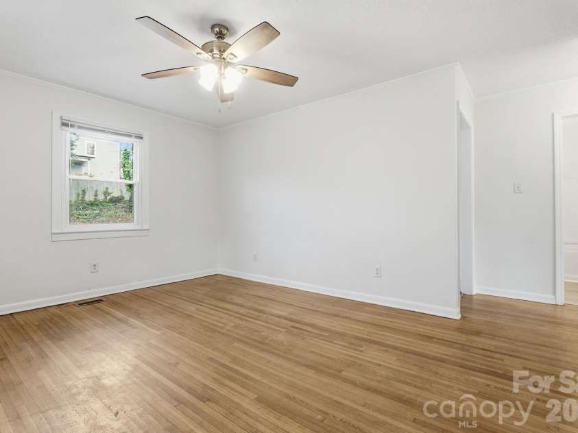 705 Gem Street, Kannapolis, NC 28083.  MLS# CAR4345971, YatesRealty ID 10615. 