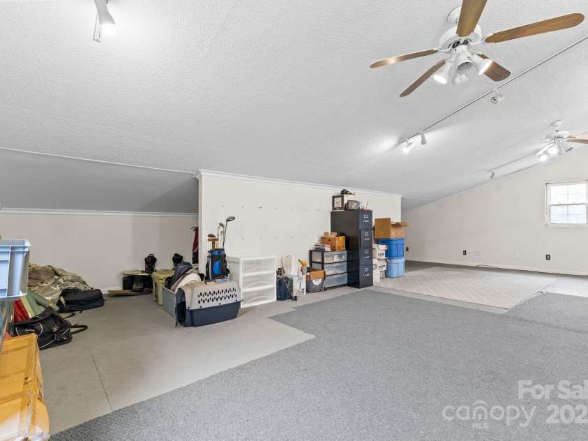 117 Pine Bluff Drive, Mooresville, NC 28117.  MLS# CAR4234841, YatesRealty ID 10617. 