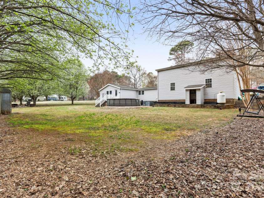 117 Pine Bluff Drive, Mooresville, NC 28117.  MLS# CAR4234841, YatesRealty ID 10617. 