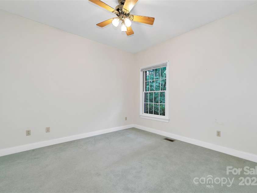 273 Inoli Circle, Brevard, NC 28712.  MLS# CAR4286189, YatesRealty ID 10618. Bedroom #3-main Level