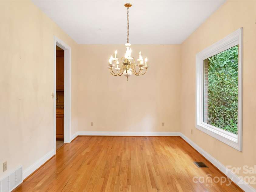273 Inoli Circle, Brevard, NC 28712.  MLS# CAR4286189, YatesRealty ID 10618. Dining Room