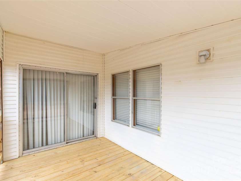 288 John L Hudson Sr Road, Lancaster, SC 29720.  MLS# CAR4229373, YatesRealty ID 10618. 