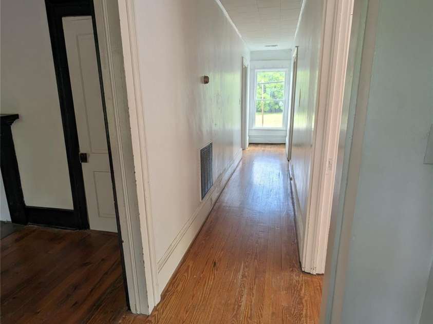 173 Columbia Street, Chester, SC 29706.  MLS# CAR4232488, YatesRealty ID 10619. Unit C