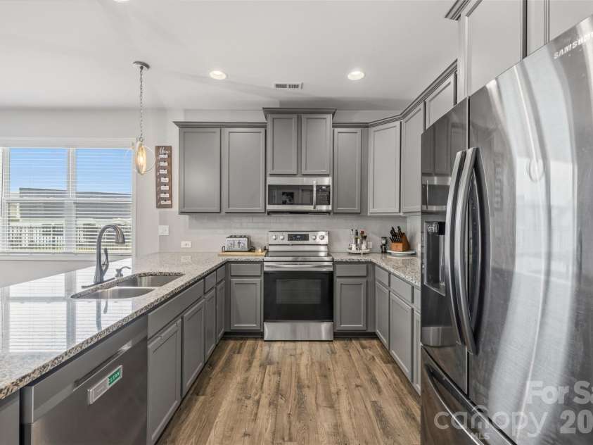 4546 Dover Court, Denver, NC 28037.  MLS# CAR4385967, YatesRealty ID 10619. Plenty of cabinet space in the kitchen