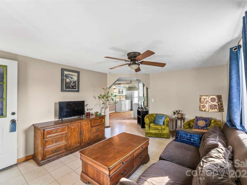 70 First Street, Canton, NC 28716.  MLS# CAR4230624, YatesRealty ID 10622. 