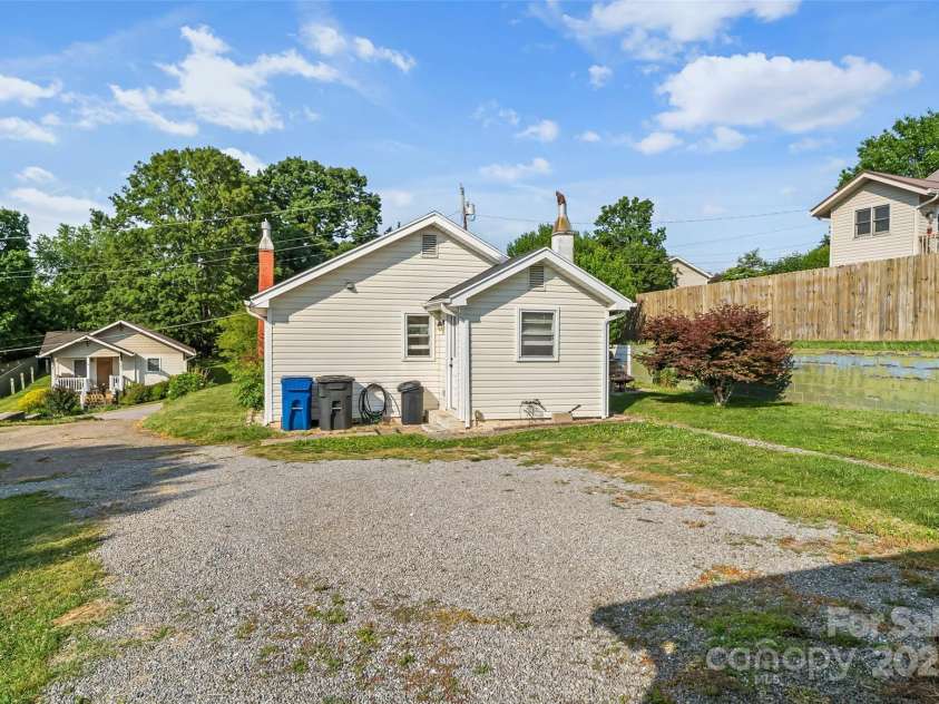 70 First Street, Canton, NC 28716.  MLS# CAR4230624, YatesRealty ID 10622. 
