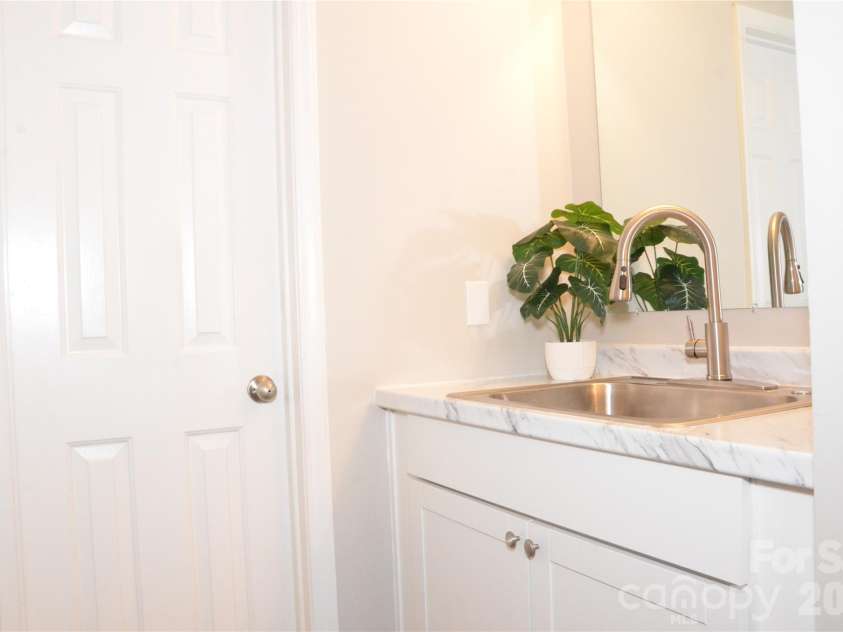 9041 J M Keynes Drive, Charlotte, NC 28262.  MLS# CAR4384703, YatesRealty ID 10626. 