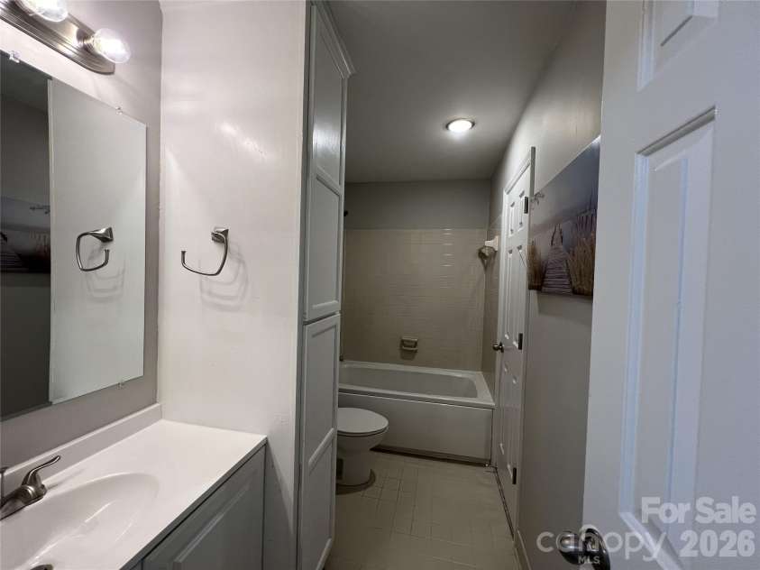 9041 J M Keynes Drive, Charlotte, NC 28262.  MLS# CAR4384703, YatesRealty ID 10626. 