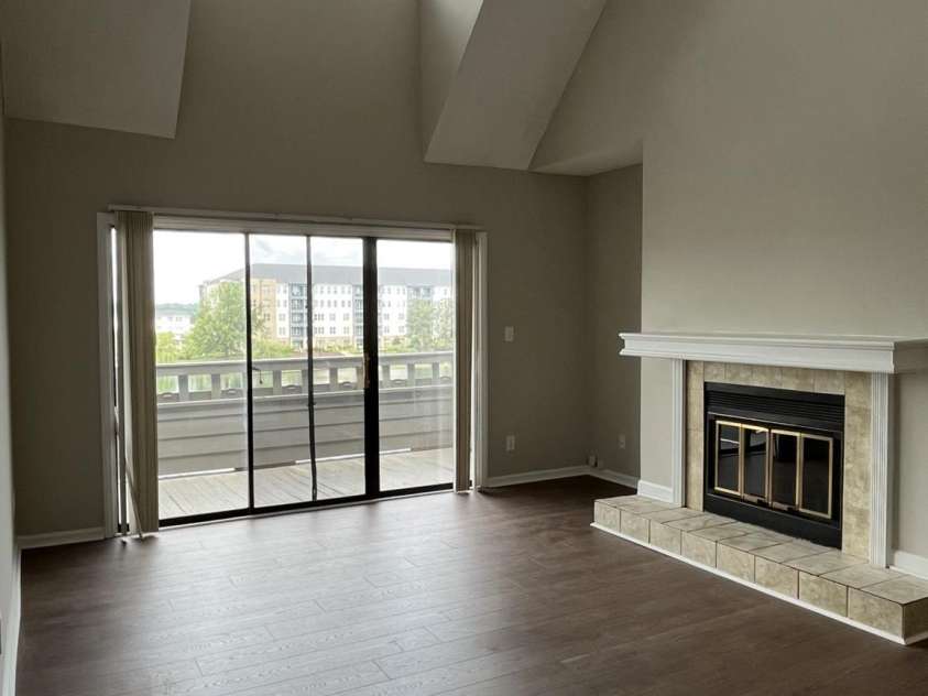 9041 J M Keynes Drive, Charlotte, NC 28262.  MLS# CAR4411303, YatesRealty ID 10626. 