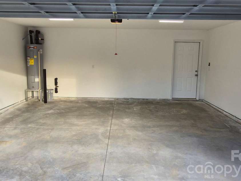 1048 Garnette Road, Lancaster, SC 29720.  MLS# CAR4346020, YatesRealty ID 10627. 