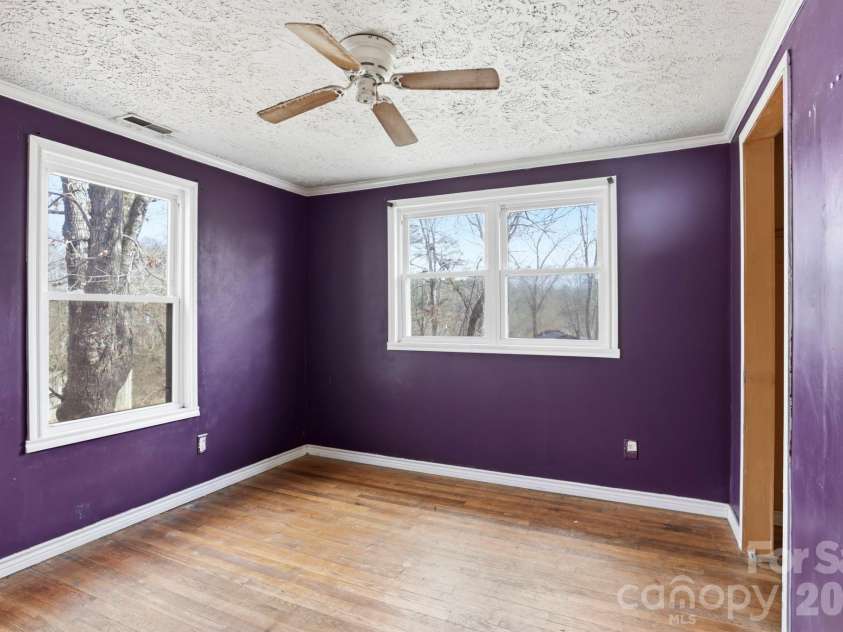 180 Whispering Pines Drive, Pisgah Forest, NC 28768.  MLS# CAR4353769, YatesRealty ID 10628. 