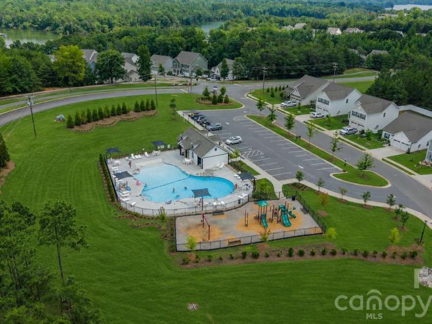 11178 Argosy Drive, Lancaster, SC 29720.  MLS# CAR4399166, YatesRealty ID 1063. Edgewater Community Pools