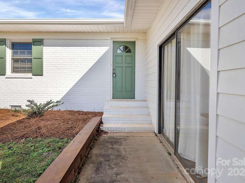 379 Alberta Drive, Norwood, NC 28128.  MLS# CAR4204709, YatesRealty ID 1063. 