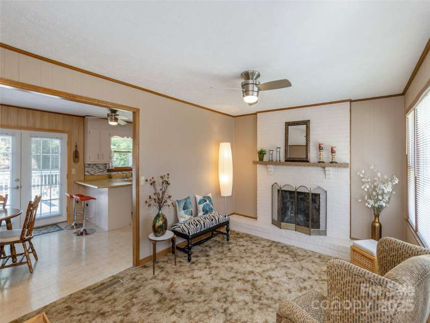 3021 Kanuga Road, Hendersonville, NC 28739.  MLS# CAR4323092, YatesRealty ID 10630. 