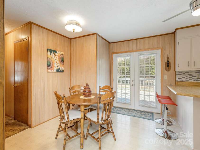 3021 Kanuga Road, Hendersonville, NC 28739.  MLS# CAR4323092, YatesRealty ID 10630. 