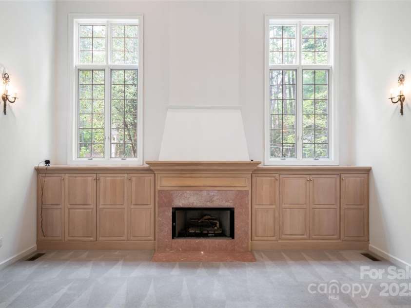 3 Fir Tree Lane, Asheville, NC 28803.  MLS# CAR4246438, YatesRealty ID 10631. 