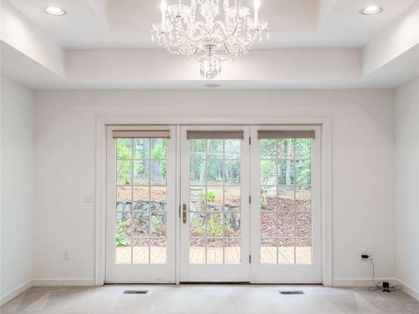 3 Fir Tree Lane, Asheville, NC 28803.  MLS# CAR4246438, YatesRealty ID 10631. 