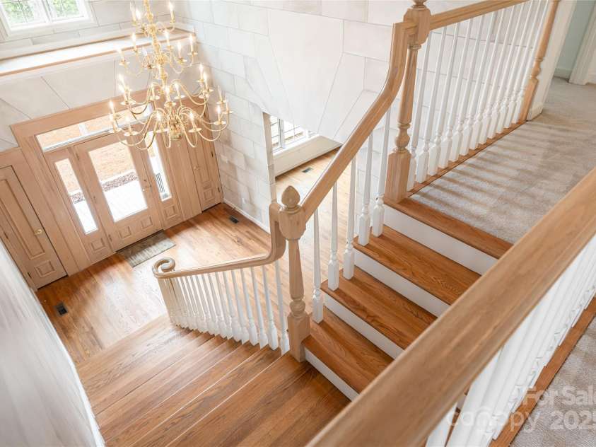 3 Fir Tree Lane, Asheville, NC 28803.  MLS# CAR4246438, YatesRealty ID 10631. 