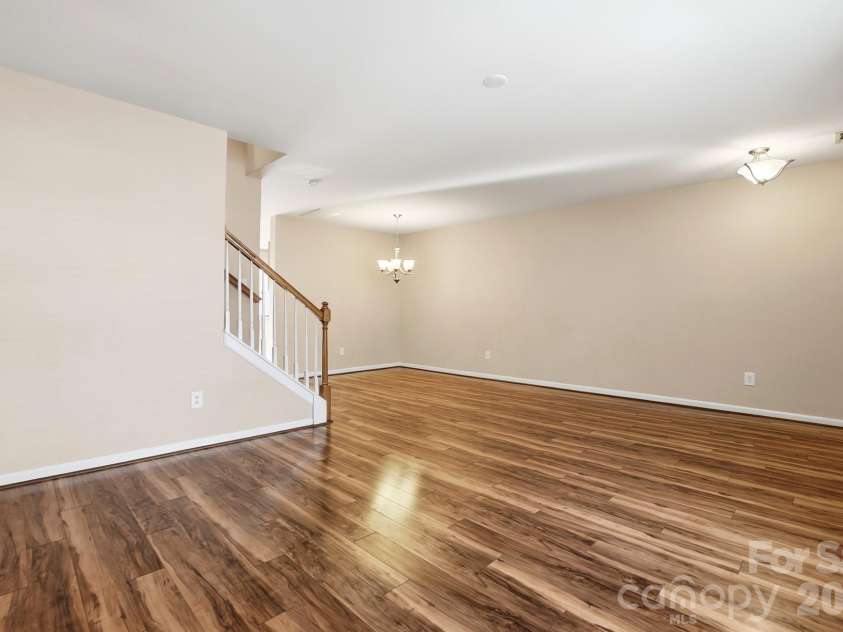3569 Draycott Avenue, Charlotte, NC 28213.  MLS# CAR4341865, YatesRealty ID 10631. 