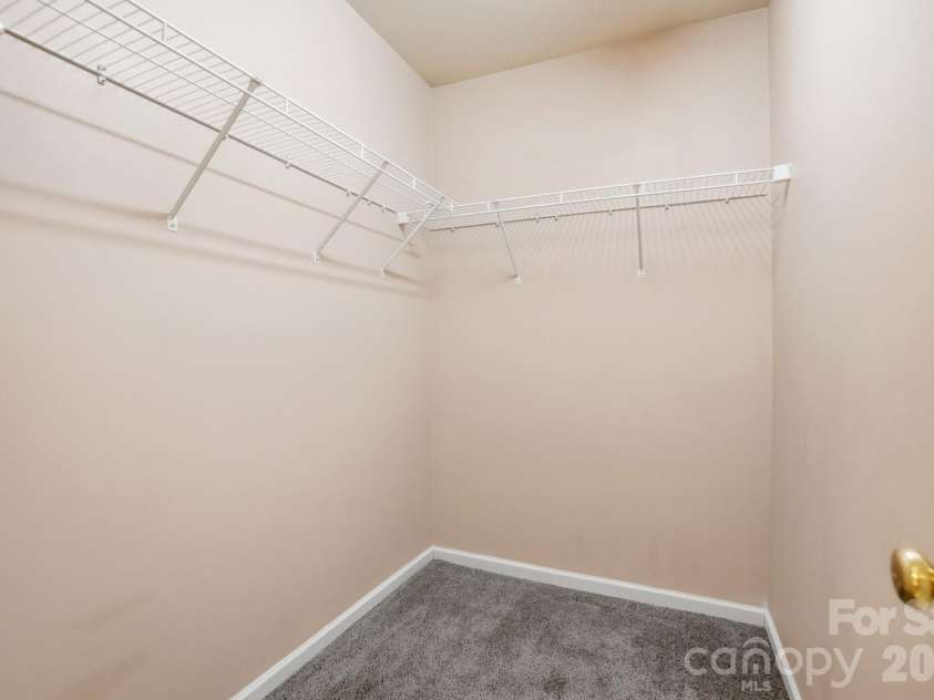 3569 Draycott Avenue, Charlotte, NC 28213.  MLS# CAR4341865, YatesRealty ID 10631. Walk-in closet
