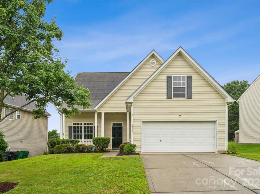 14131 Bernardy Lane, Charlotte, NC 28269.  MLS# CAR4164903, YatesRealty ID 10632. 