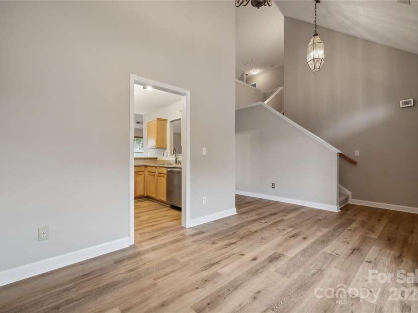 14131 Bernardy Lane, Charlotte, NC 28269.  MLS# CAR4164903, YatesRealty ID 10632. 