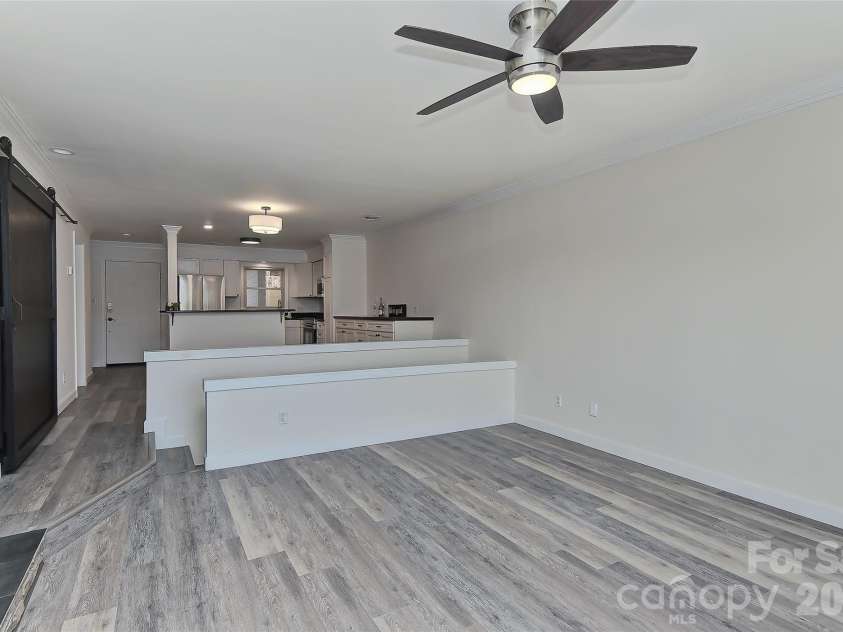 7332 Lakefront Drive, Charlotte, NC 28278.  MLS# CAR4335947, YatesRealty ID 10632. 