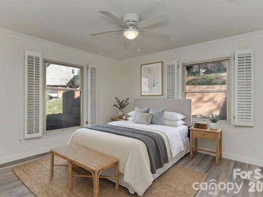 7332 Lakefront Drive, Charlotte, NC 28278.  MLS# CAR4335947, YatesRealty ID 10632. 
