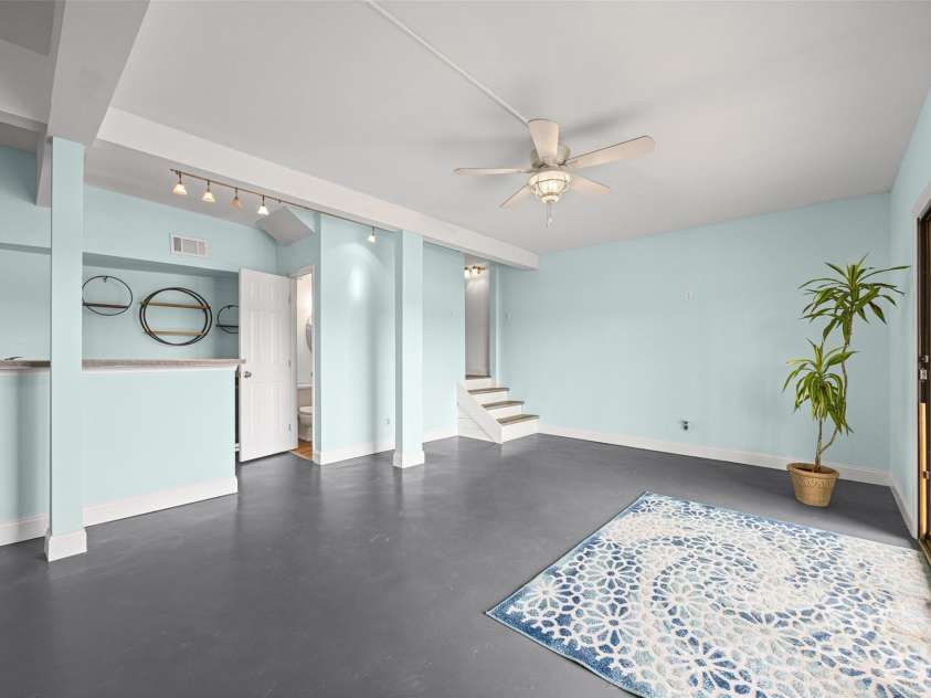 7332 Lakefront Drive, Charlotte, NC 28278.  MLS# CAR4394925, YatesRealty ID 10632. 