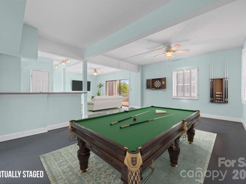 7332 Lakefront Drive, Charlotte, NC 28278.  MLS# CAR4394925, YatesRealty ID 10632. 