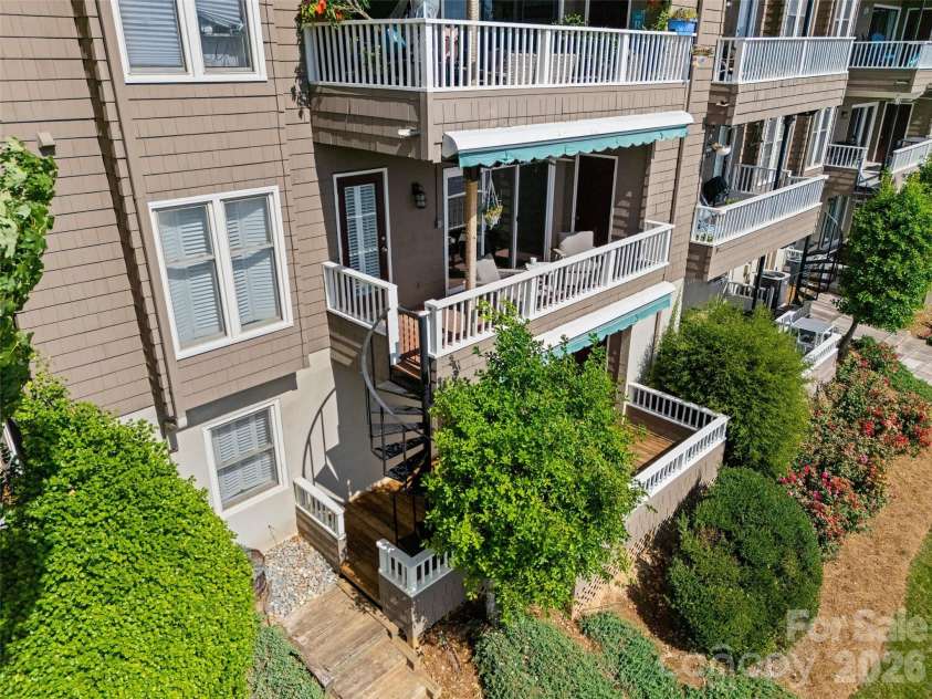 7332 Lakefront Drive, Charlotte, NC 28278.  MLS# CAR4394925, YatesRealty ID 10632. 