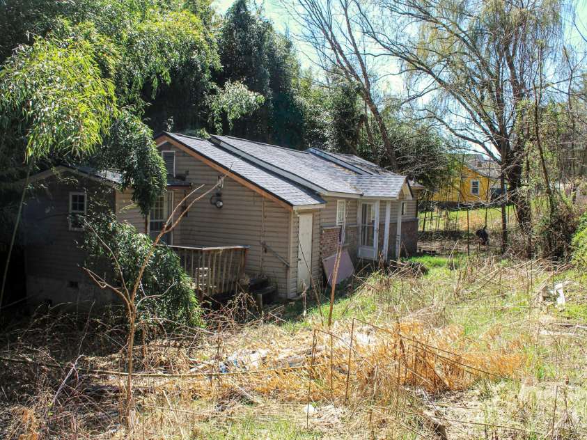 1293 Lake Logan Road, Canton, NC 28716.  MLS# CAR4361659, YatesRealty ID 10633. 