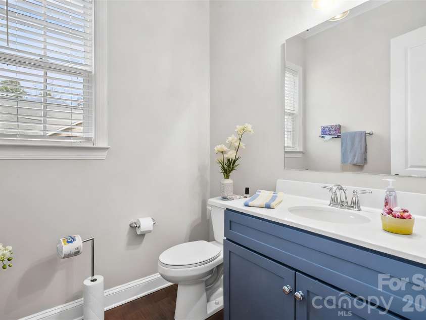 4008 Pinot Way, Fort Mill, SC 29707.  MLS# CAR4344063, YatesRealty ID 10634. Guest half bathroom on main level