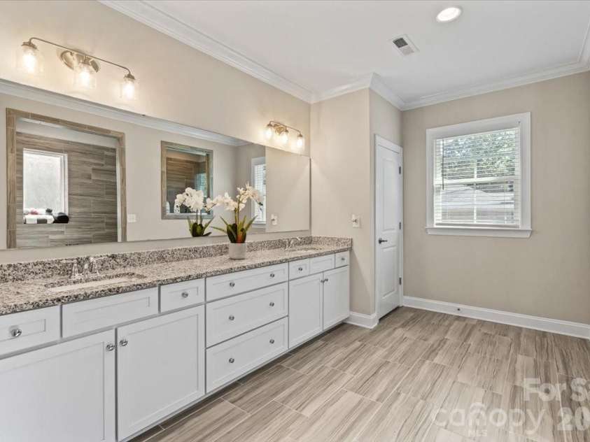 4008 Pinot Way, Fort Mill, SC 29707.  MLS# CAR4403725, YatesRealty ID 10634. 