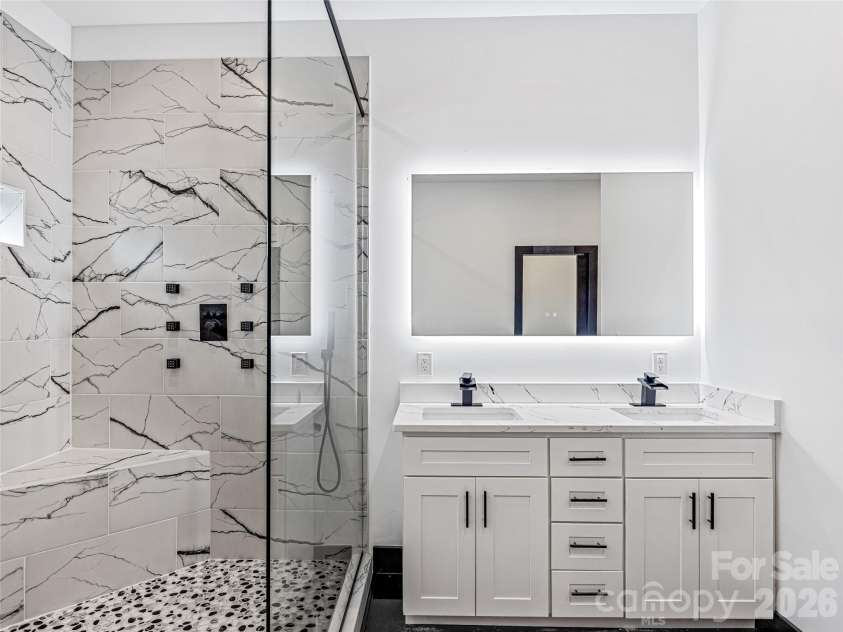 74 Jeranna Road, Mills River, NC 28759.  MLS# CAR4252782, YatesRealty ID 10634. 