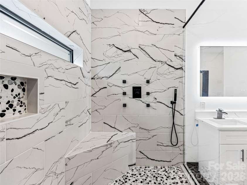 74 Jeranna Road, Mills River, NC 28759.  MLS# CAR4252782, YatesRealty ID 10634. 