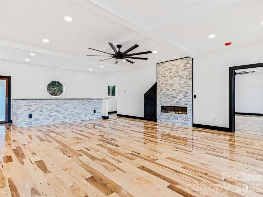 74 Jeranna Road, Mills River, NC 28759.  MLS# CAR4252782, YatesRealty ID 10634. 