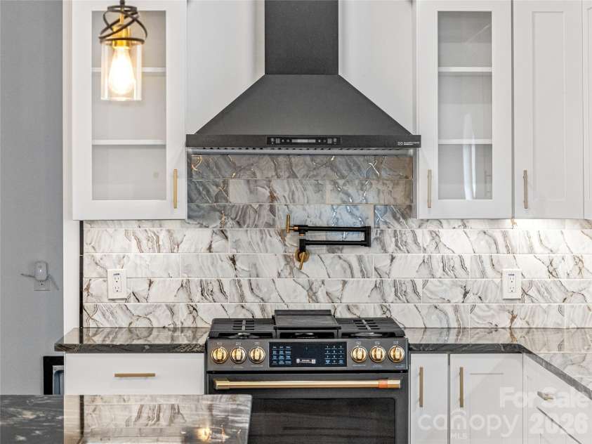 74 Jeranna Road, Mills River, NC 28759.  MLS# CAR4252782, YatesRealty ID 10634. 