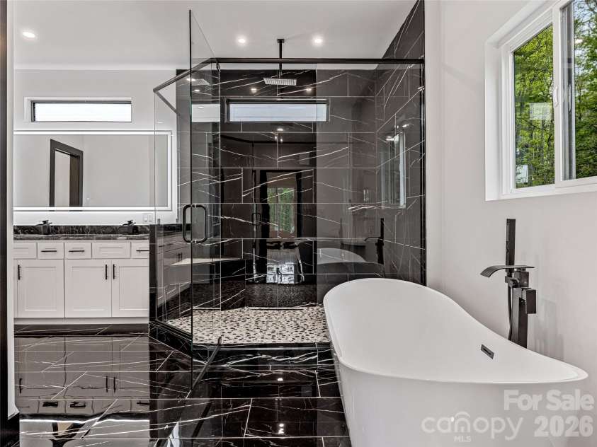 74 Jeranna Road, Mills River, NC 28759.  MLS# CAR4252782, YatesRealty ID 10634. 