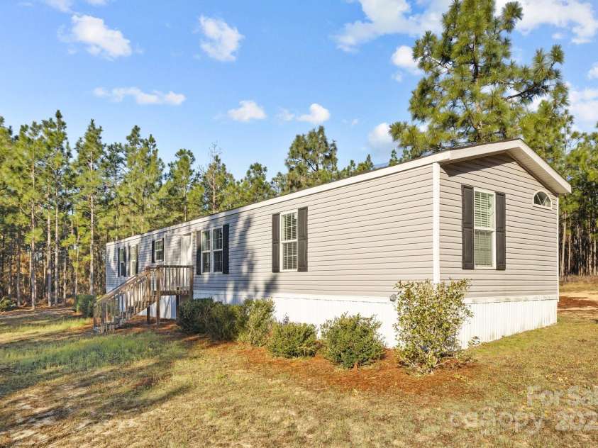 1266 Scott Road, Kershaw, SC 29067.  MLS# CAR4238168, YatesRealty ID 10635. 