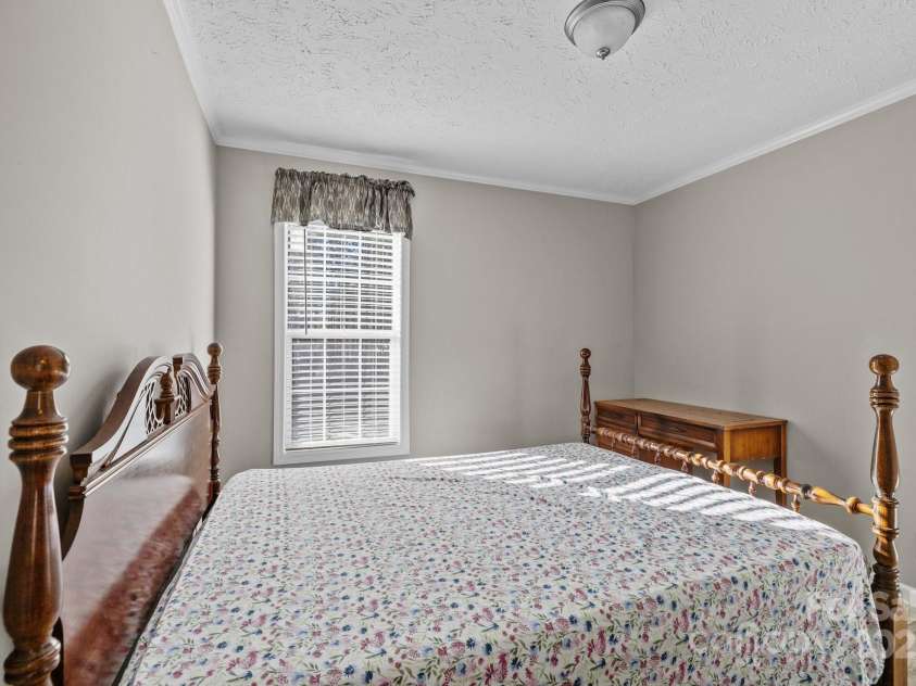 1266 Scott Road, Kershaw, SC 29067.  MLS# CAR4238168, YatesRealty ID 10635. Bedroom 2